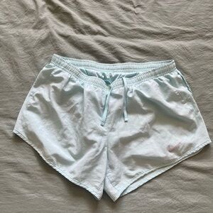 Nike dri fits medium